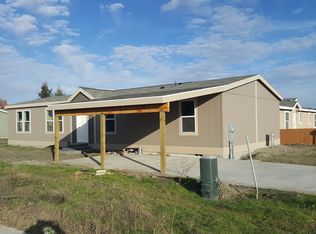 1350 SW Desert Oak Dr, Hermiston, OR 97838