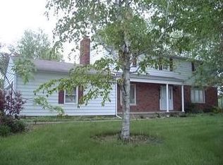 25976 Tarlton Adelphi Rd, Laurelville, OH 43135