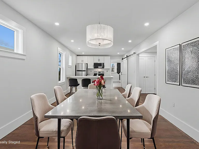18 Ronan St #2 — Photo 12