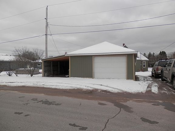 2nd image of W13988 Railroad St