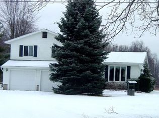 5263 Belle River Rd, China, MI 48054