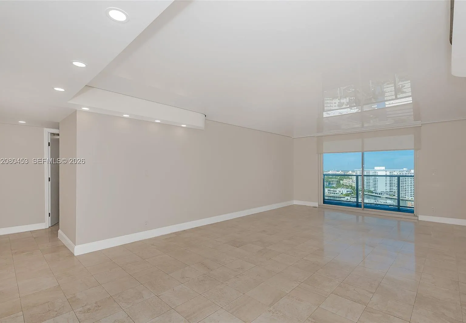La Mer Estates South Cond — Photo 2