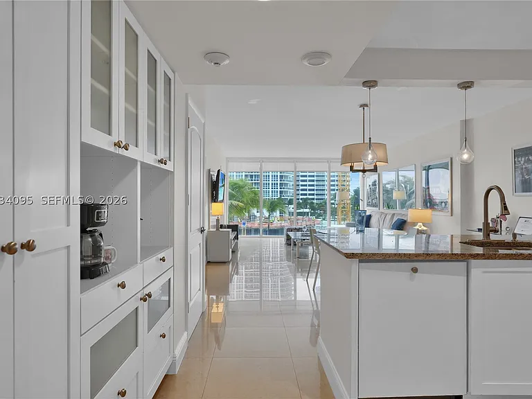 10275 Collins Ave #315 — Photo 10