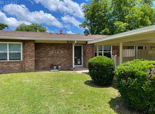 1446 Grissom Ct, Valdosta, GA 31605
