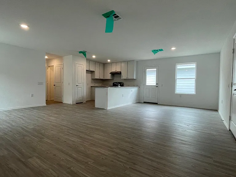 4506 Zoe Pass — Photo 8