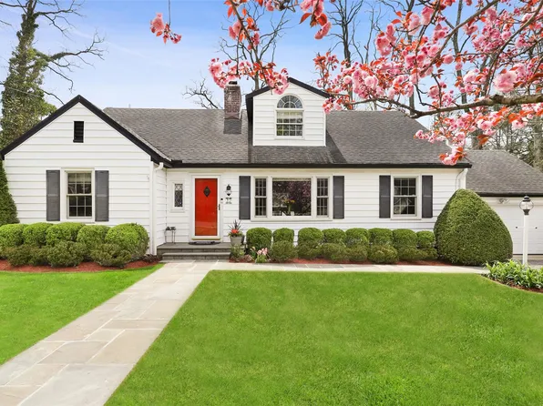 27 Yarmouth Road, Purchase, NY 10577