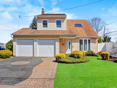 876 Magnolia Drive, Massapequa, NY, 11758