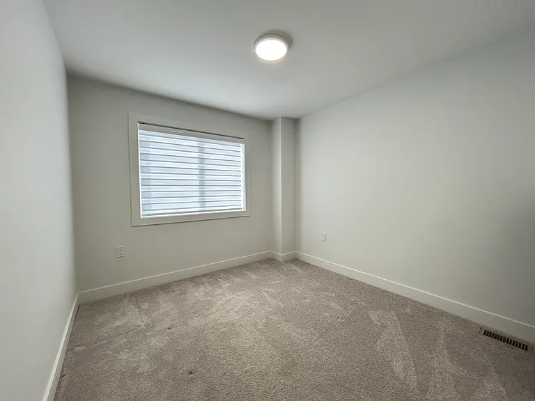 15950 Alder Pl #2 — Photo 10
