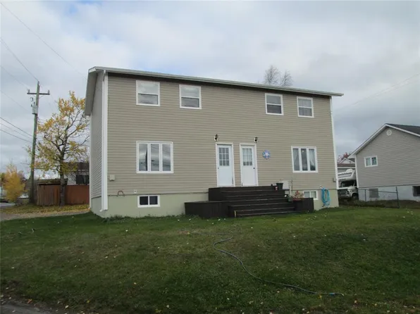 7-9 Forest Road, Bishop's Falls, NL A0H1C0