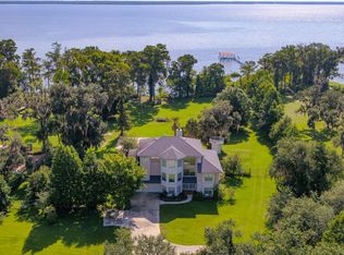 150 Monterey Bay Ln, Green Cove Springs, FL 32043