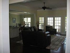 2nd image of 213 Spanton Cres