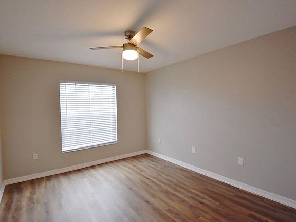 2nd image of 2276 Ipsden Dr