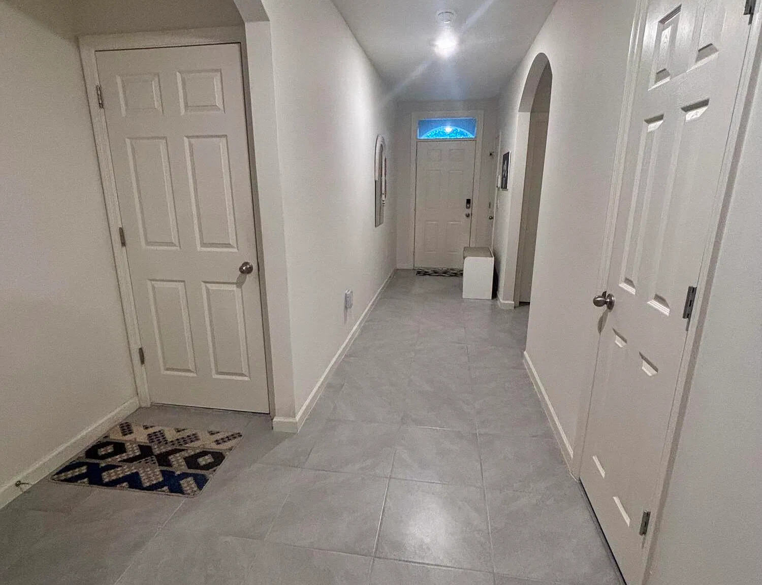 4 bed, 2.0 bath, 1830 sqft, $2,200 — Photo 2