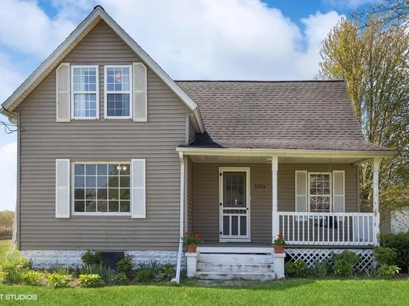 3734 Weechik Rd, Sawyer, MI 49125