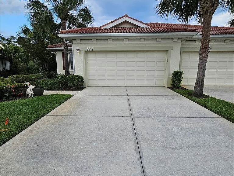 9217 Aviano Dr — Photo 1