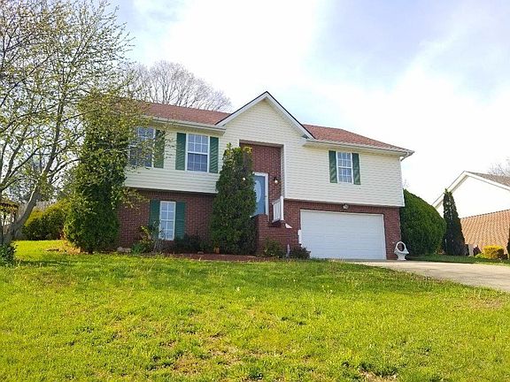 2nd image of 480 Summer Shade Dr