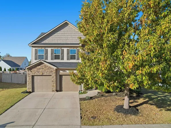 24 Dunsborough Dr, Simpsonville, SC 29680