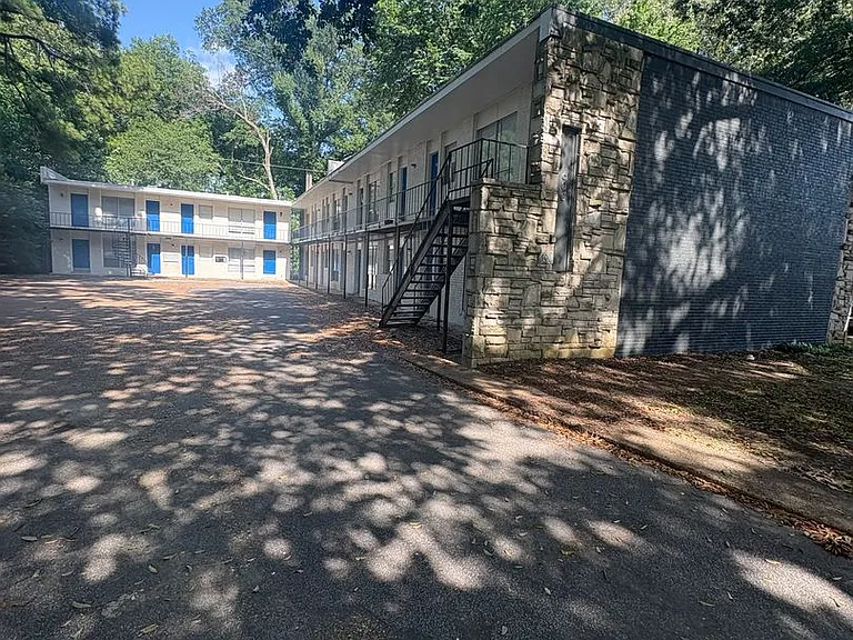 600 Patterson St — Photo 2