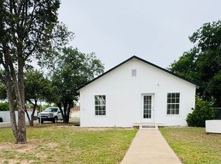 1703 N Magdalen St, San Angelo, TX 76903