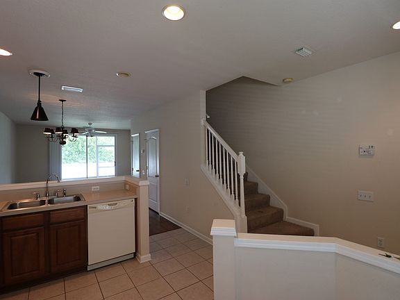 5th image of 10154 Bessemer Pond Ct