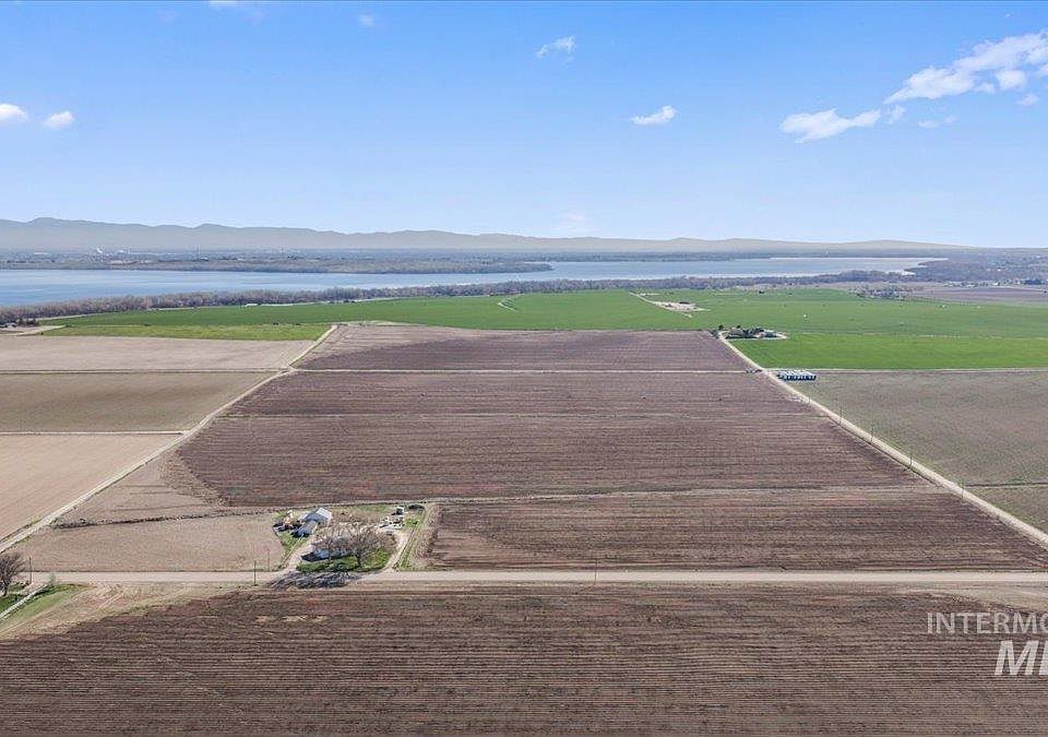 1st image of Walker Lake Rd