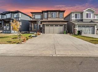 8607 Mayday Wynd SW, Edmonton, AB T6X 2L3