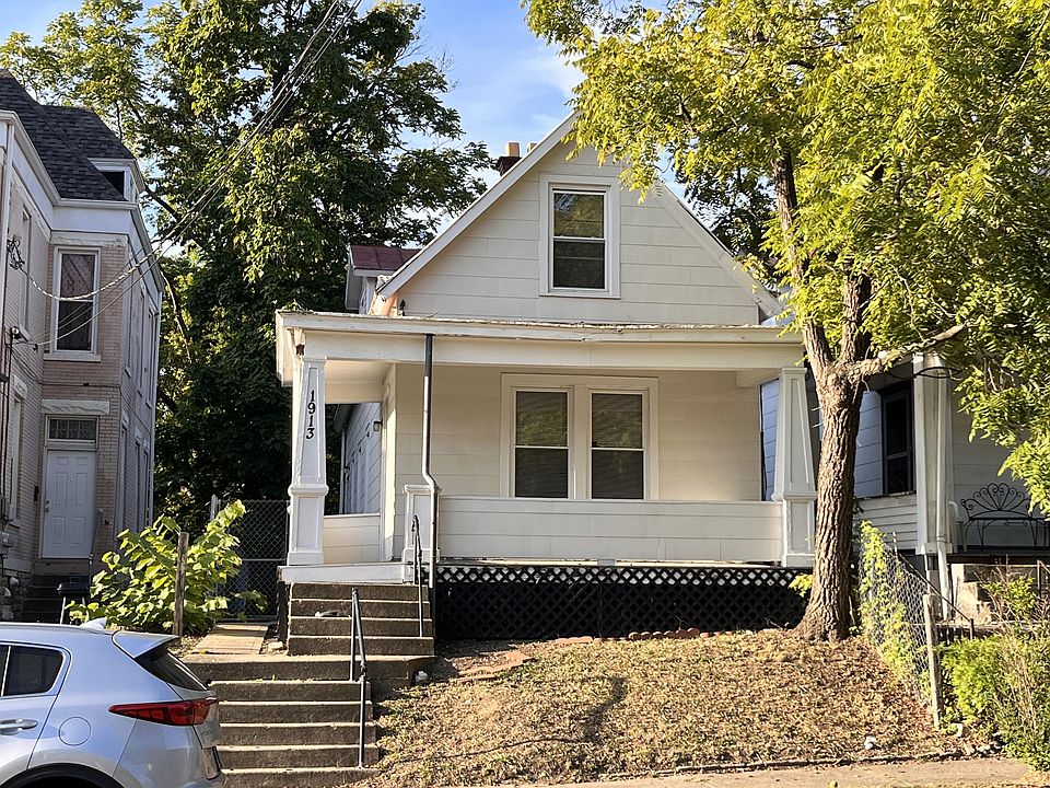 1st image of 1913 Hewitt Ave