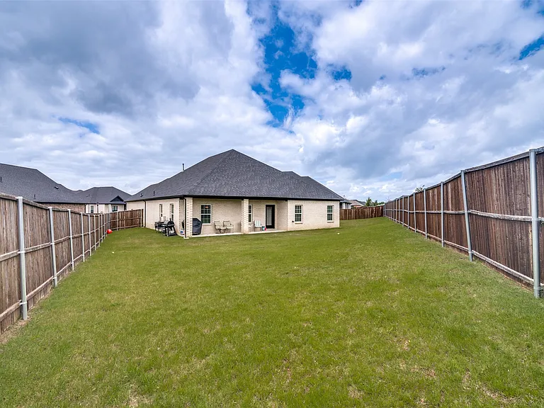 439 Cyprus Grove Dr — Photo 25
