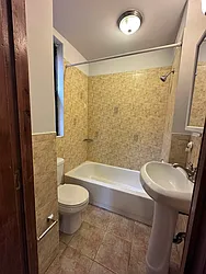 Rented by Aimee Grodanz, LREB