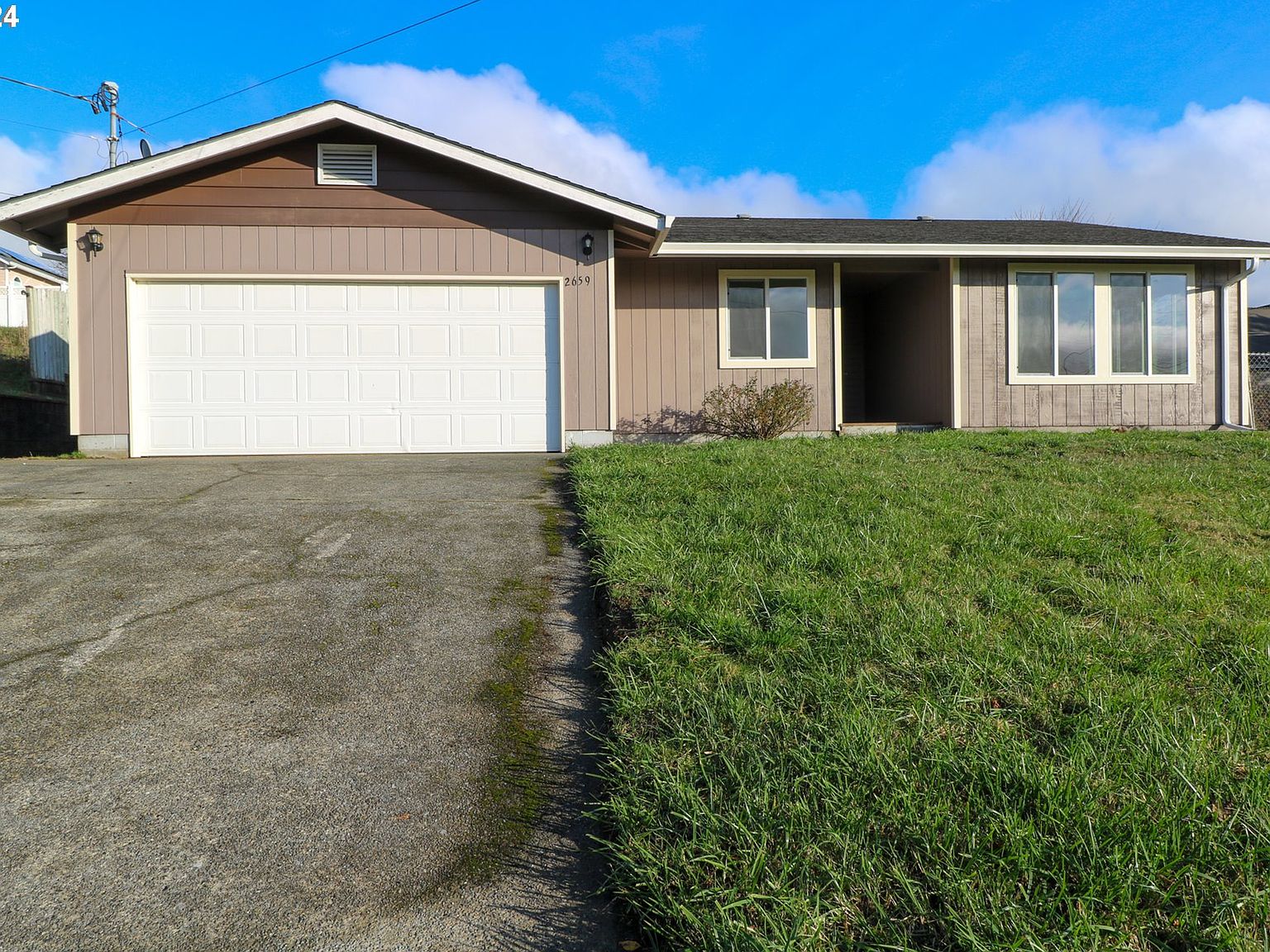 2659 Ash St, North Bend, OR 97459 | Zillow