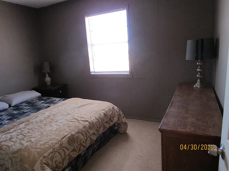 607 W Wilson St #6 — Photo 5