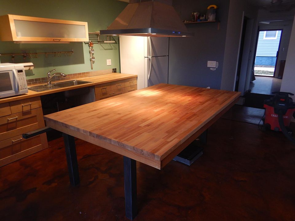 1st image of 364 E Harvard Ave #364