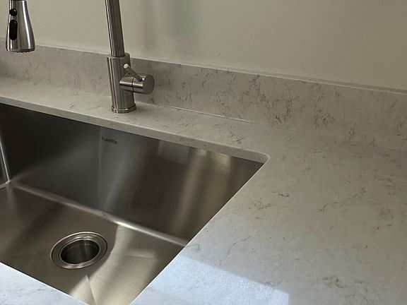 3rd image of 110 Edge Field Cir