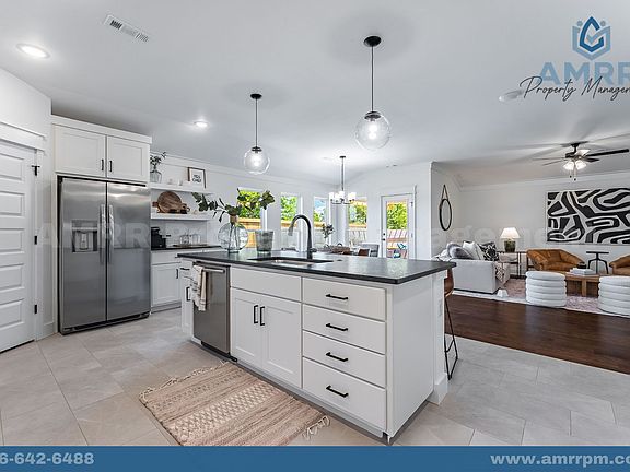 4th image of 8720 Majestic Rd