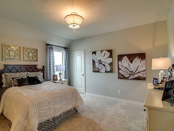 The Oakley Bedroom 3