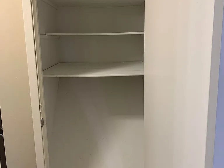 Superior Place Apartments — Photo 54