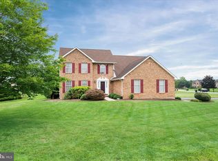 213 Rice Dr, Bear, DE 19701