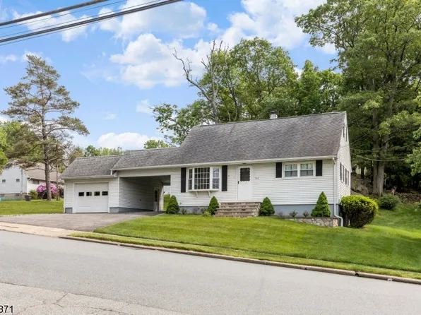 138 Overmount Ave, Woodland Park, NJ 07424