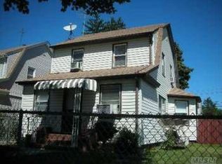 9127 215th St, Jamaica, NY 11428