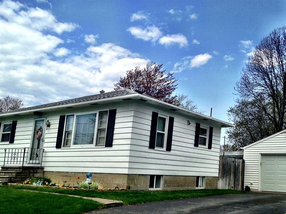 1st image of 21 Marriner Ave