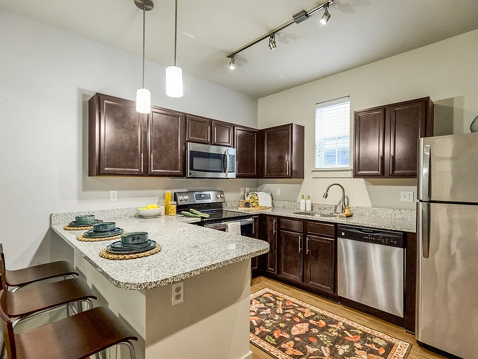 Hannah Townhomes & Lofts