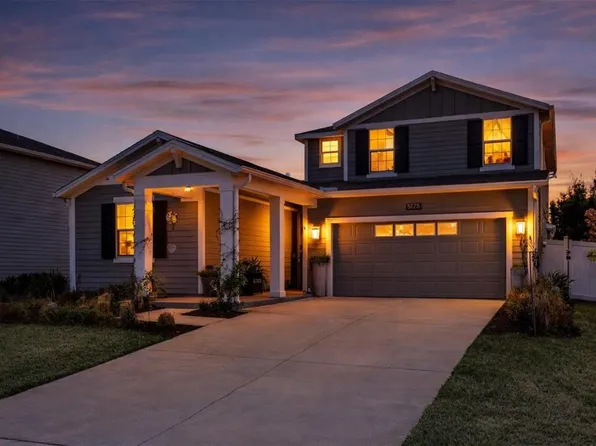 5125 Tanzanite Dr, Mount Dora, FL 32757