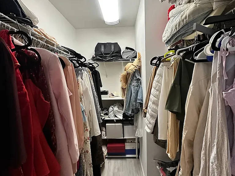 Walk-in closet