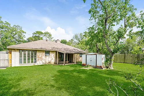 500 Stoneledge Dr Photo 1