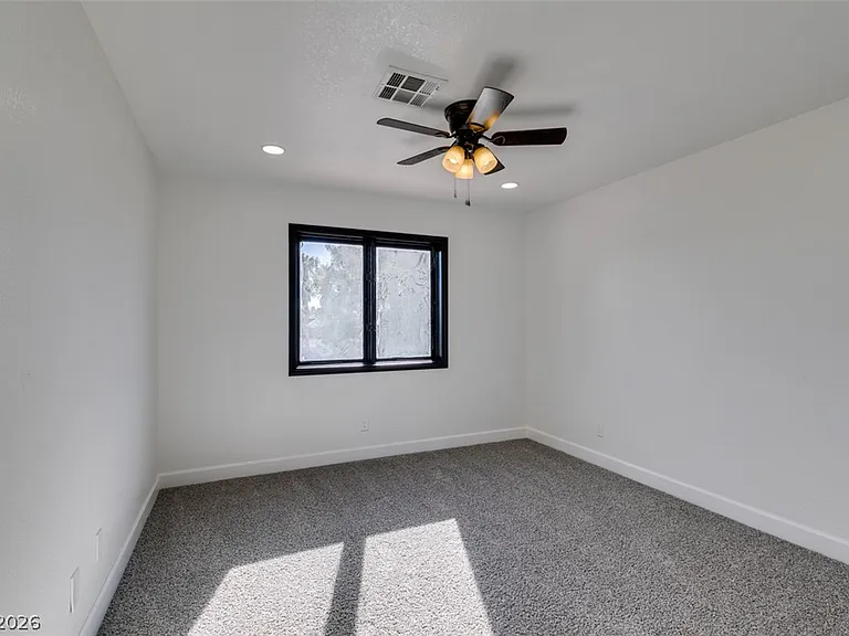 7040 Obannon Dr — Photo 28