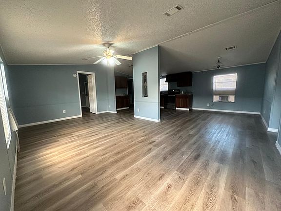 4th image of 11863 Atlantic Cir