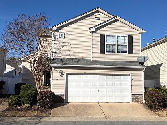 2nd image of 376 W Oaks Trl