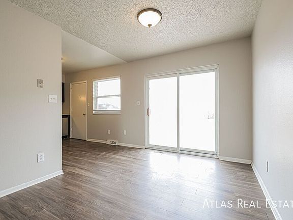 5th image of 10290 Benton St