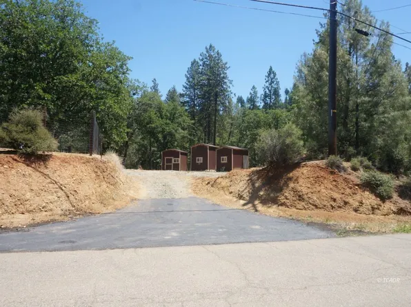 41 Boudreaux Rd, Weaverville, CA 96093