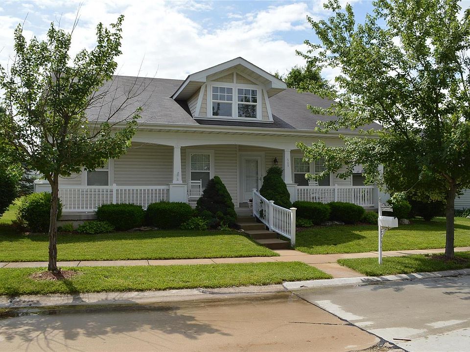 1st image of 609 Summer Stone Dr